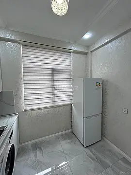 Kirayə verilir 2 otaqlı mənzil 60 m²