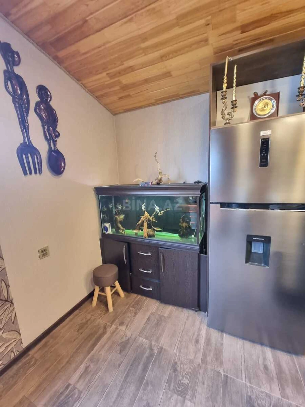 Satılır 4 otaqlı mənzil 170 m²