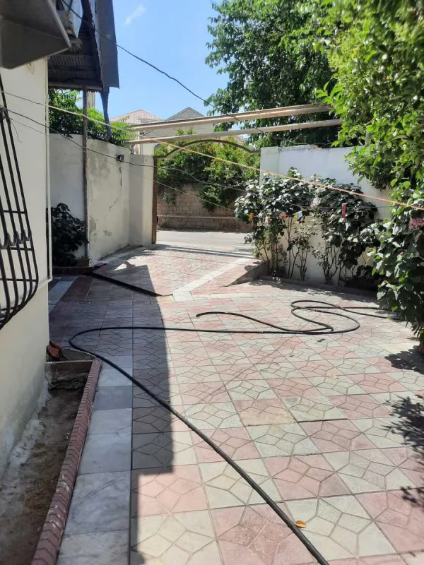 Satılır 6 otaqlı həyət evi 120 m²