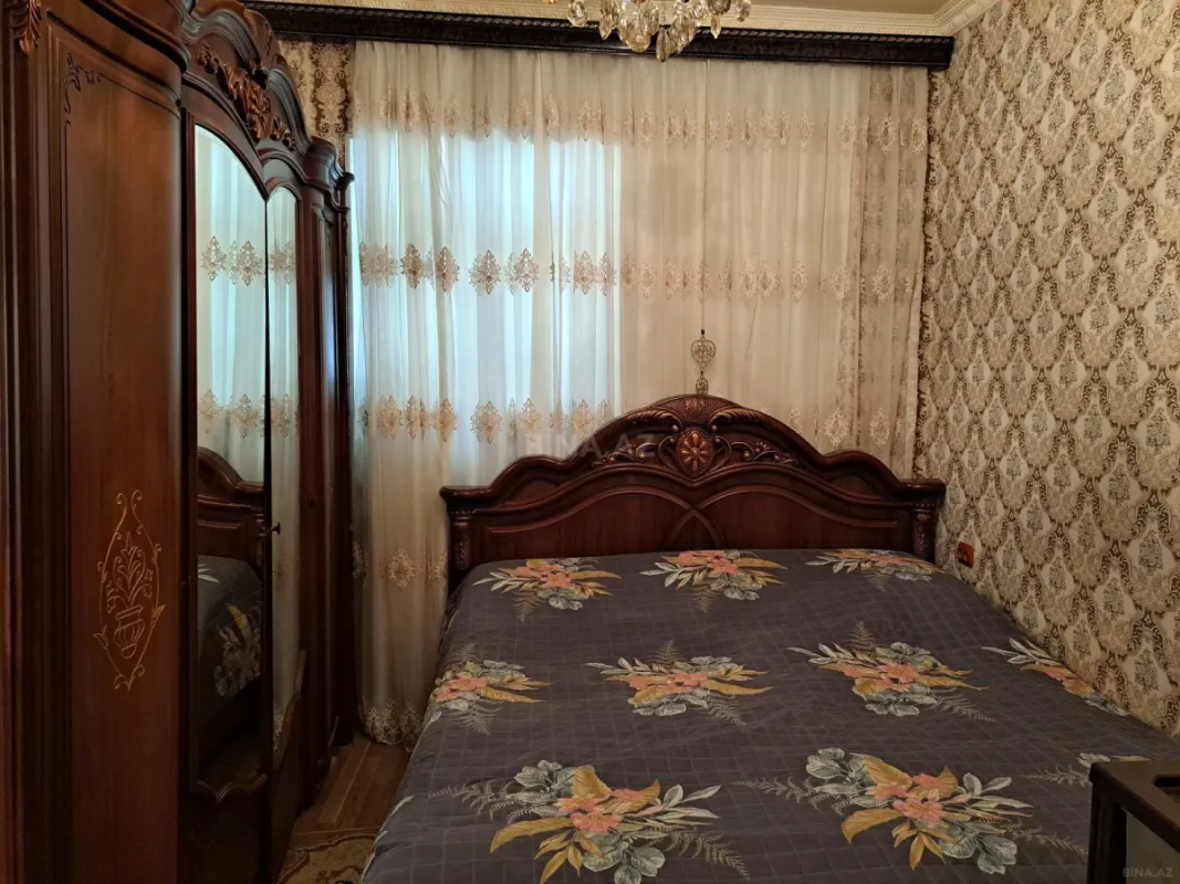 Satılır 6 otaqlı həyət evi 120 m²