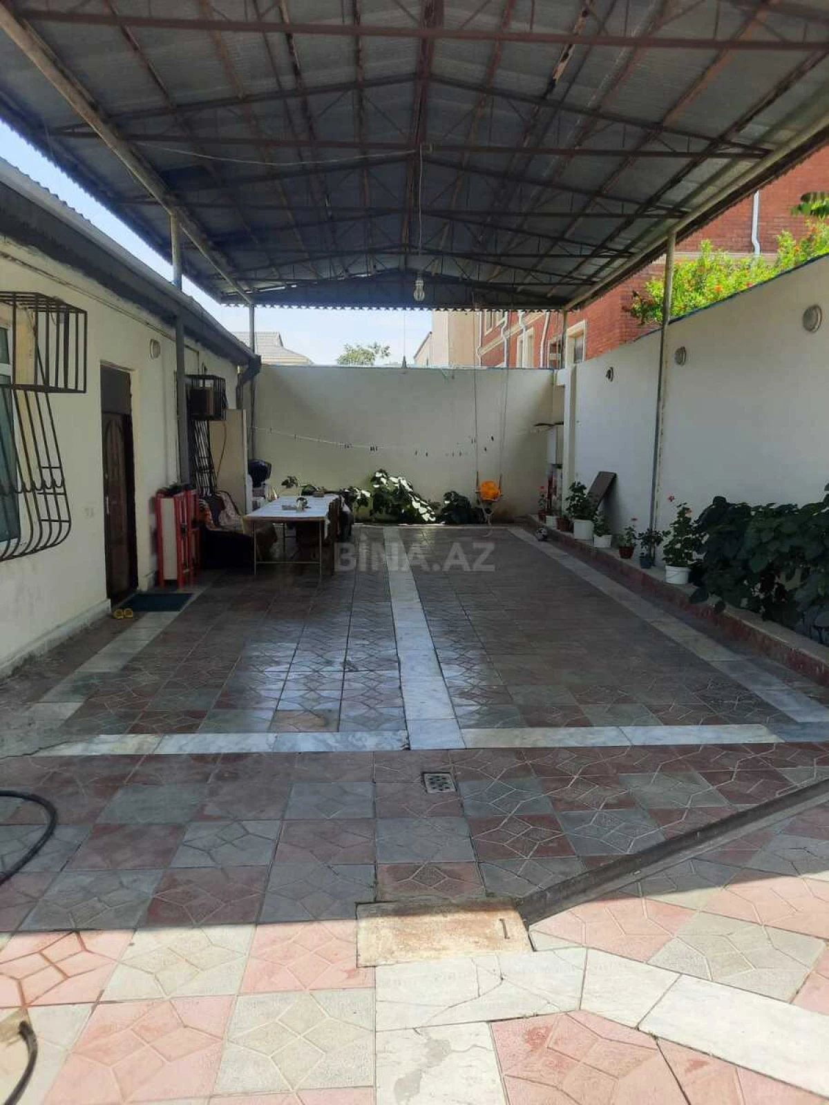 Satılır 6 otaqlı həyət evi 120 m²