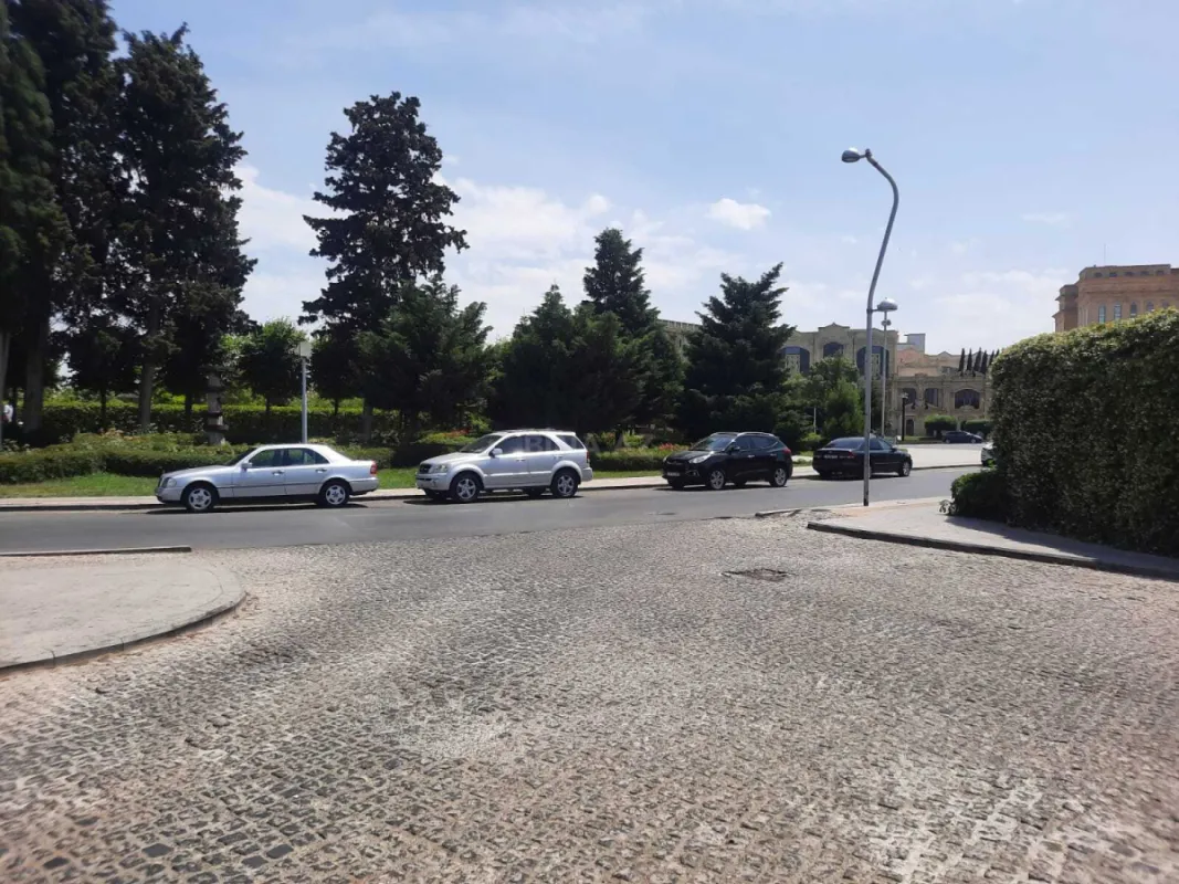 Satılır 6 otaqlı həyət evi 120 m²