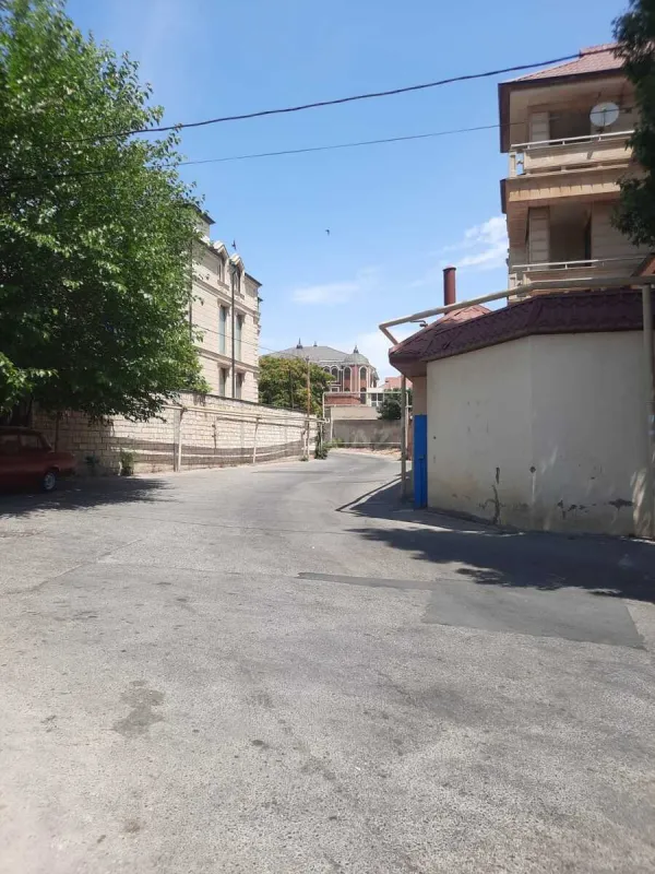 Satılır 6 otaqlı həyət evi 120 m²