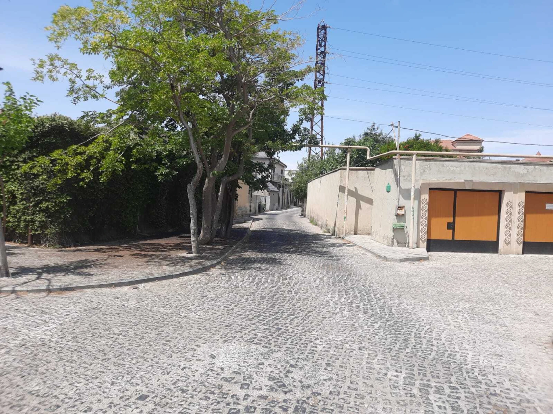 Satılır 6 otaqlı həyət evi 120 m²