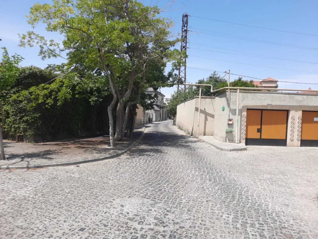 Satılır 6 otaqlı həyət evi 120 m²