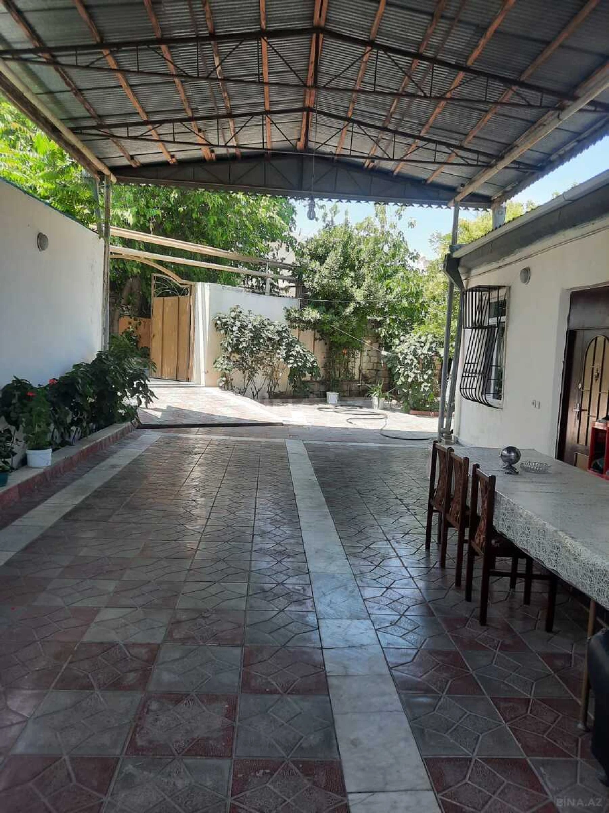 Satılır 6 otaqlı həyət evi 120 m²
