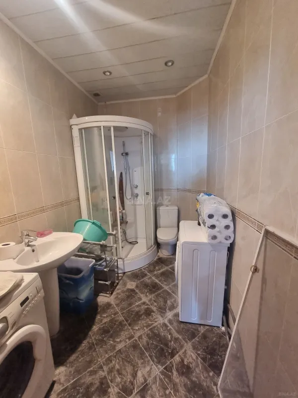 Satılır 3 otaqlı mənzil 163 m²