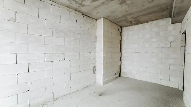 Satılır 3 otaqlı mənzil 115 m²