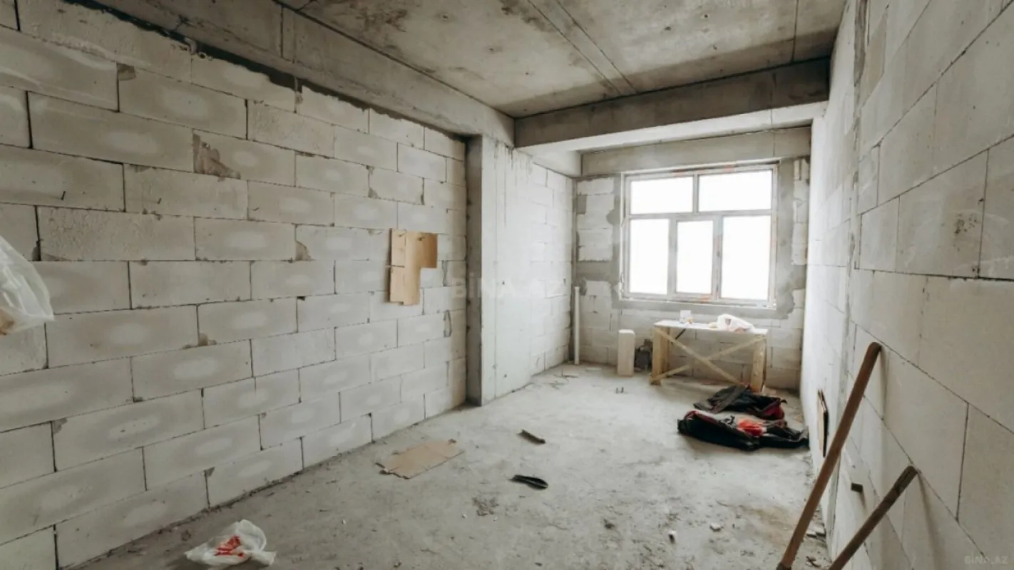 Satılır 3 otaqlı mənzil 115 m²