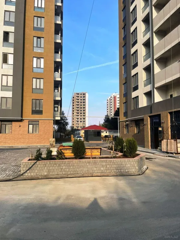 Satılır 3 otaqlı mənzil 115 m²