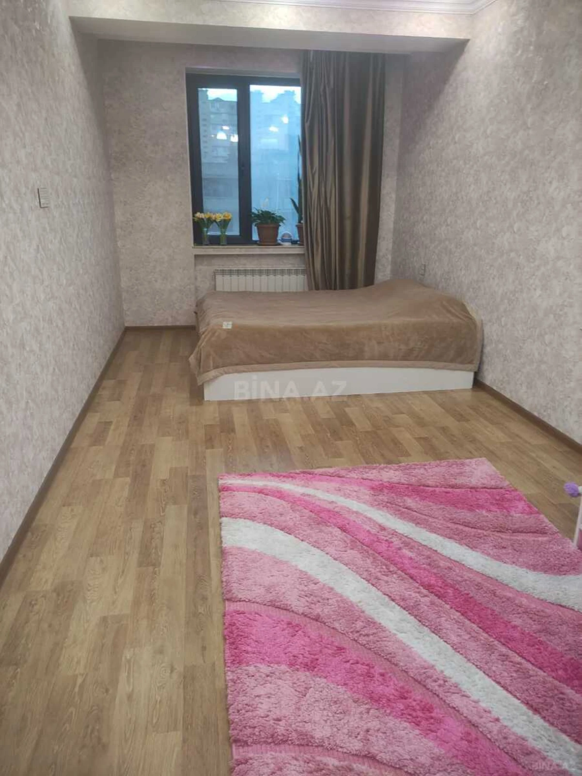 Satılır 1 otaqlı mənzil 58 m²
