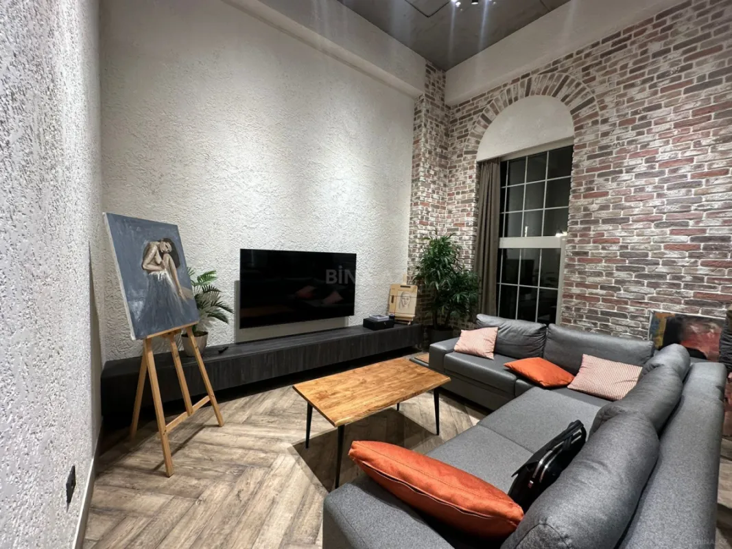 Kirayə verilir 2 otaqlı mənzil 65 m²