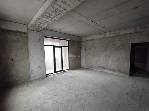 Satılır 3 otaqlı mənzil 148 m²