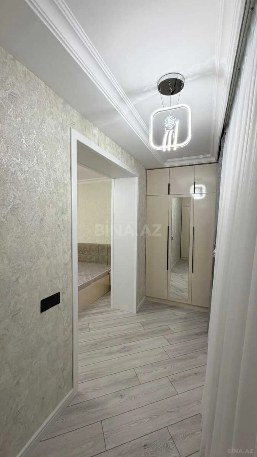 Satılır 3 otaqlı mənzil 75 m²