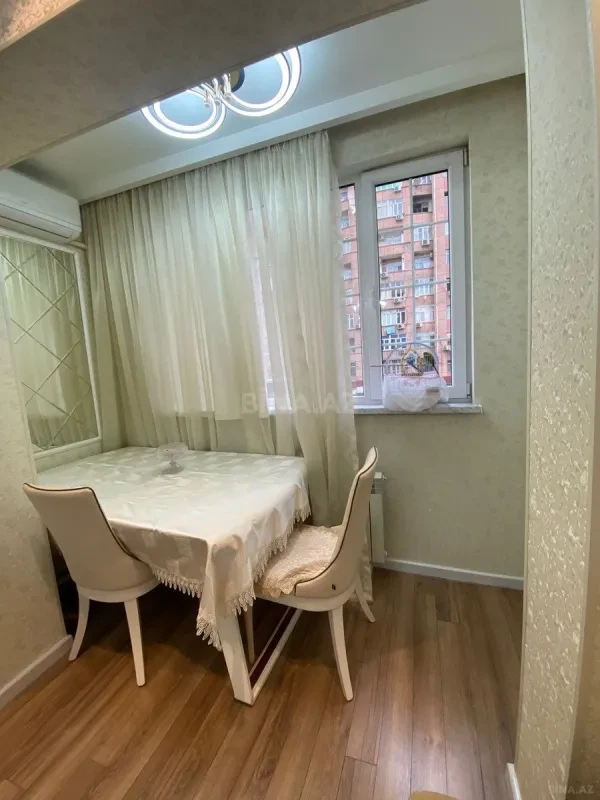 Satılır 3 otaqlı mənzil 90 m²