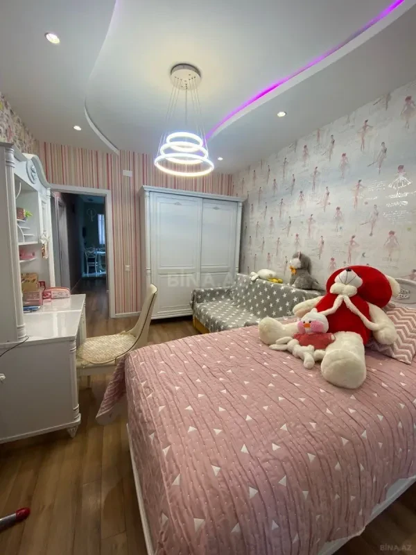 Satılır 3 otaqlı mənzil 90 m²