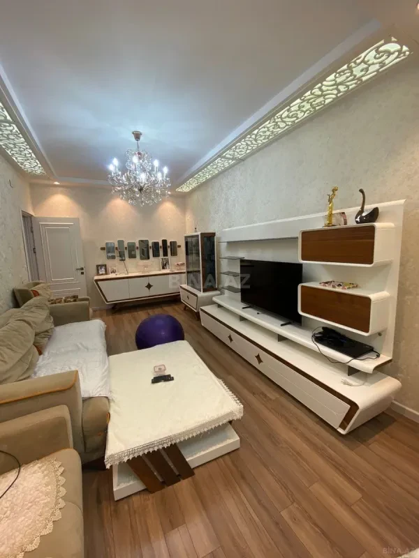 Satılır 3 otaqlı mənzil 90 m²