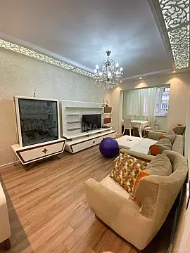 Satılır 3 otaqlı mənzil 90 m² — Bakı 3 otaq 90.00 m²