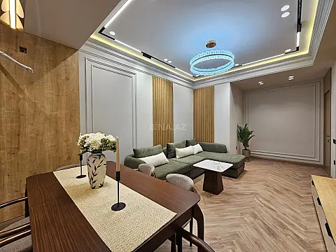 Satılır 2 otaqlı mənzil 83 m²