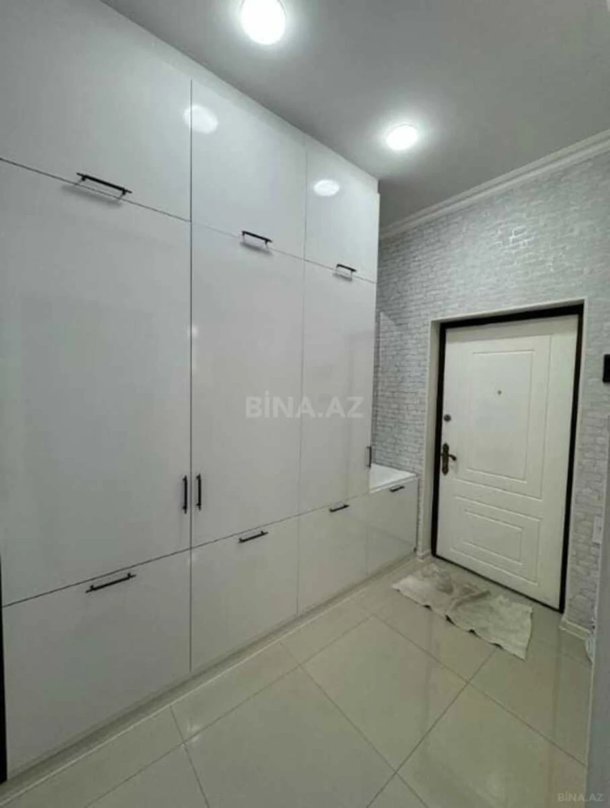 Kirayə verilir 3 otaqlı mənzil 65 m²