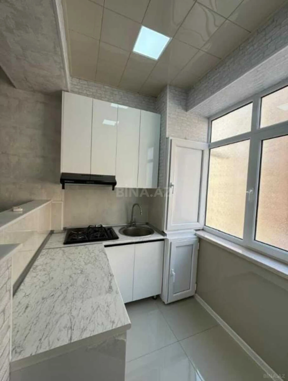 Kirayə verilir 3 otaqlı mənzil 65 m²