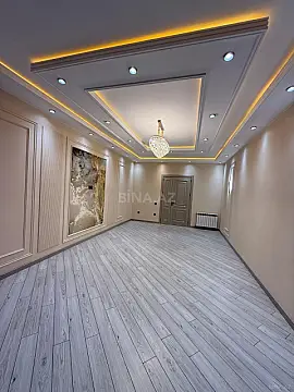 Satılır 4 otaqlı mənzil 142 m²
