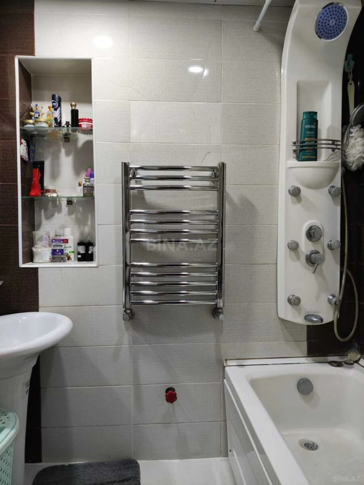 Satılır 3 otaqlı mənzil 100 m²