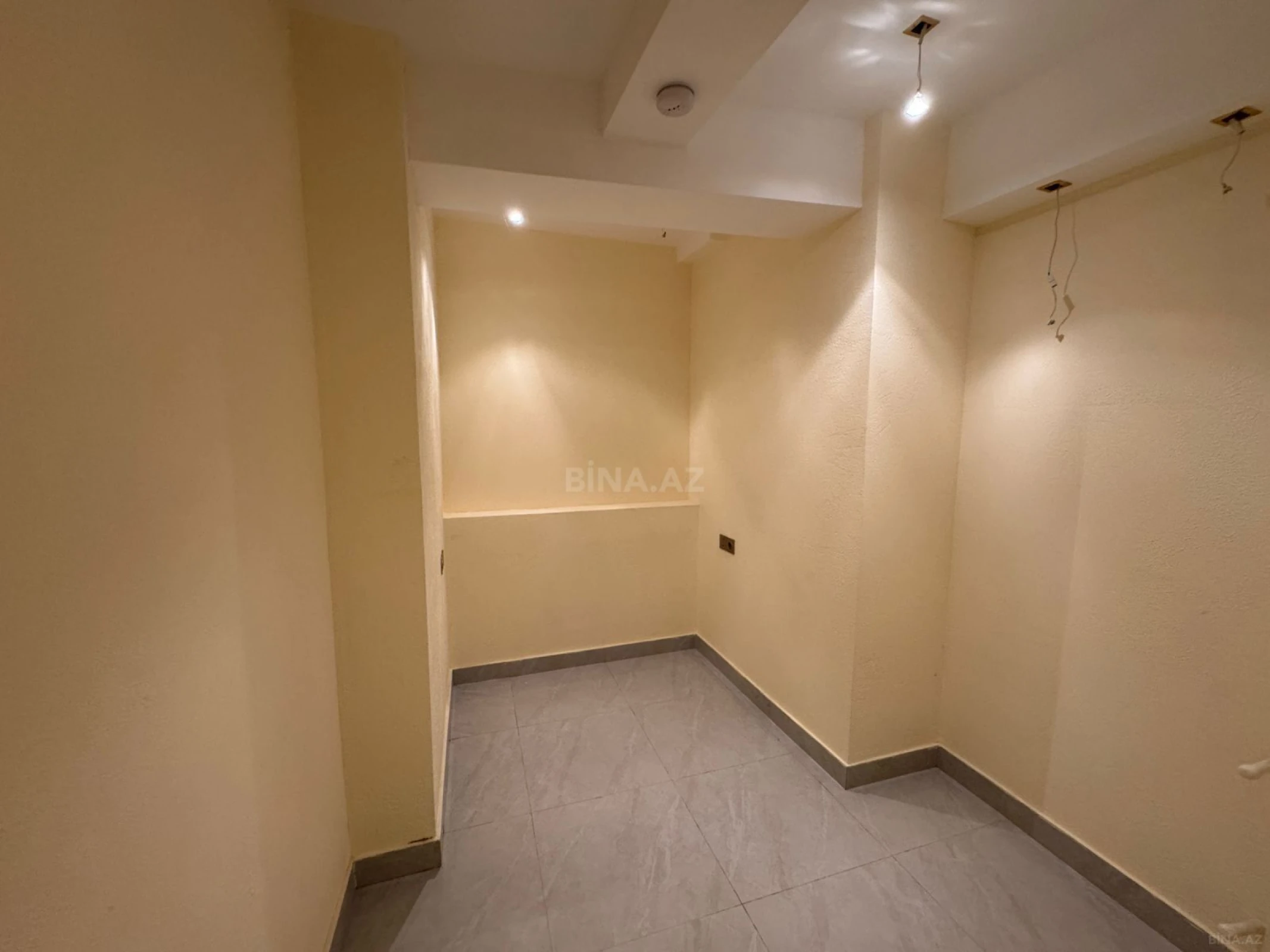 Kirayə verilir obyekt 135 m²