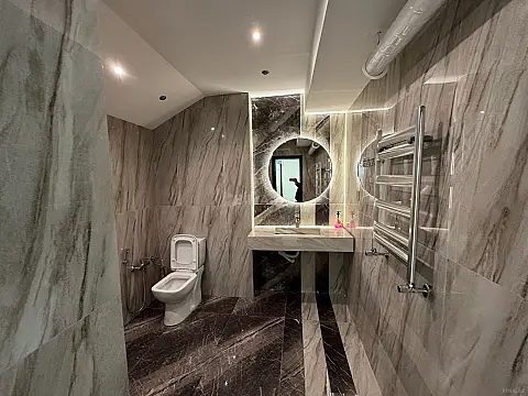 Kirayə verilir obyekt 135 m²