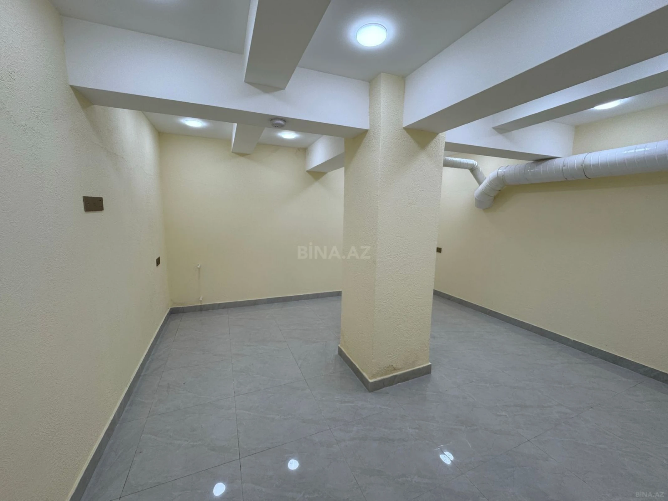 Kirayə verilir obyekt 135 m²