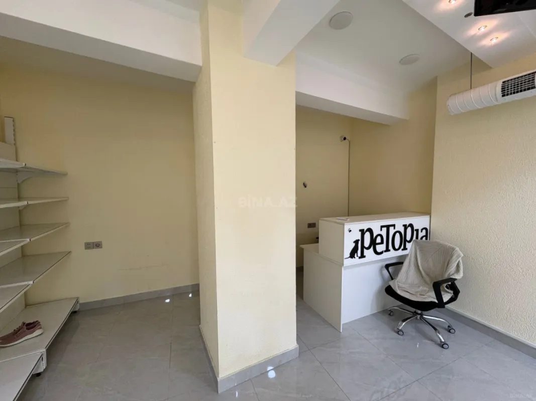 Satılır obyekt 135 m²