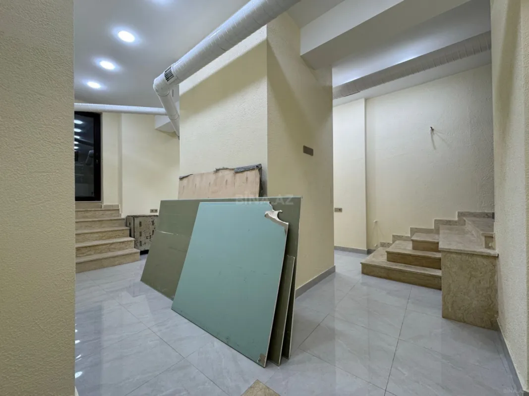 Satılır obyekt 135 m²