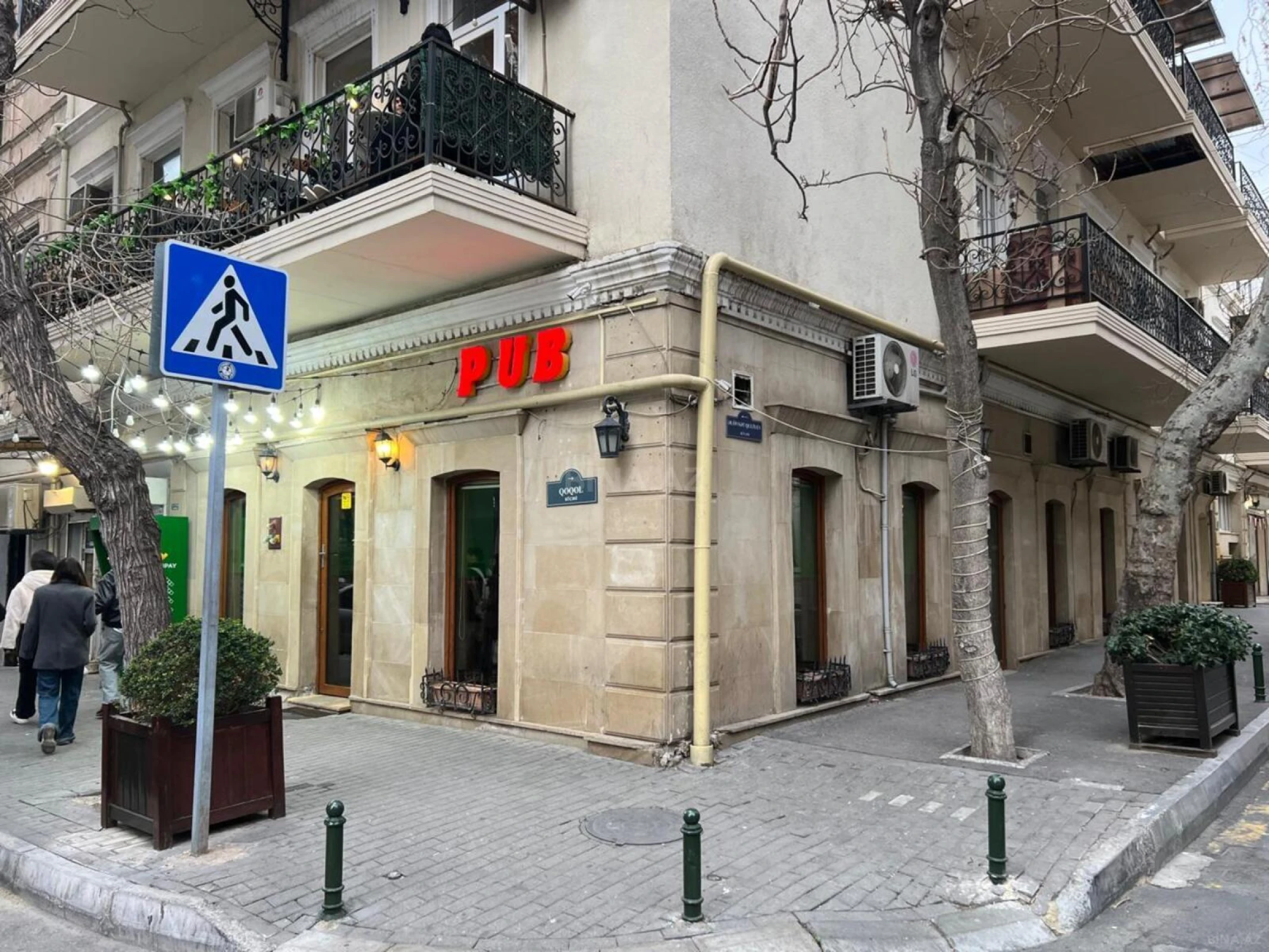 Kirayə verilir obyekt 90 m²