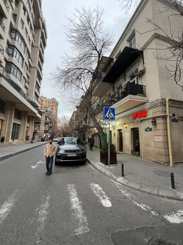 Kirayə verilir obyekt 90 m²