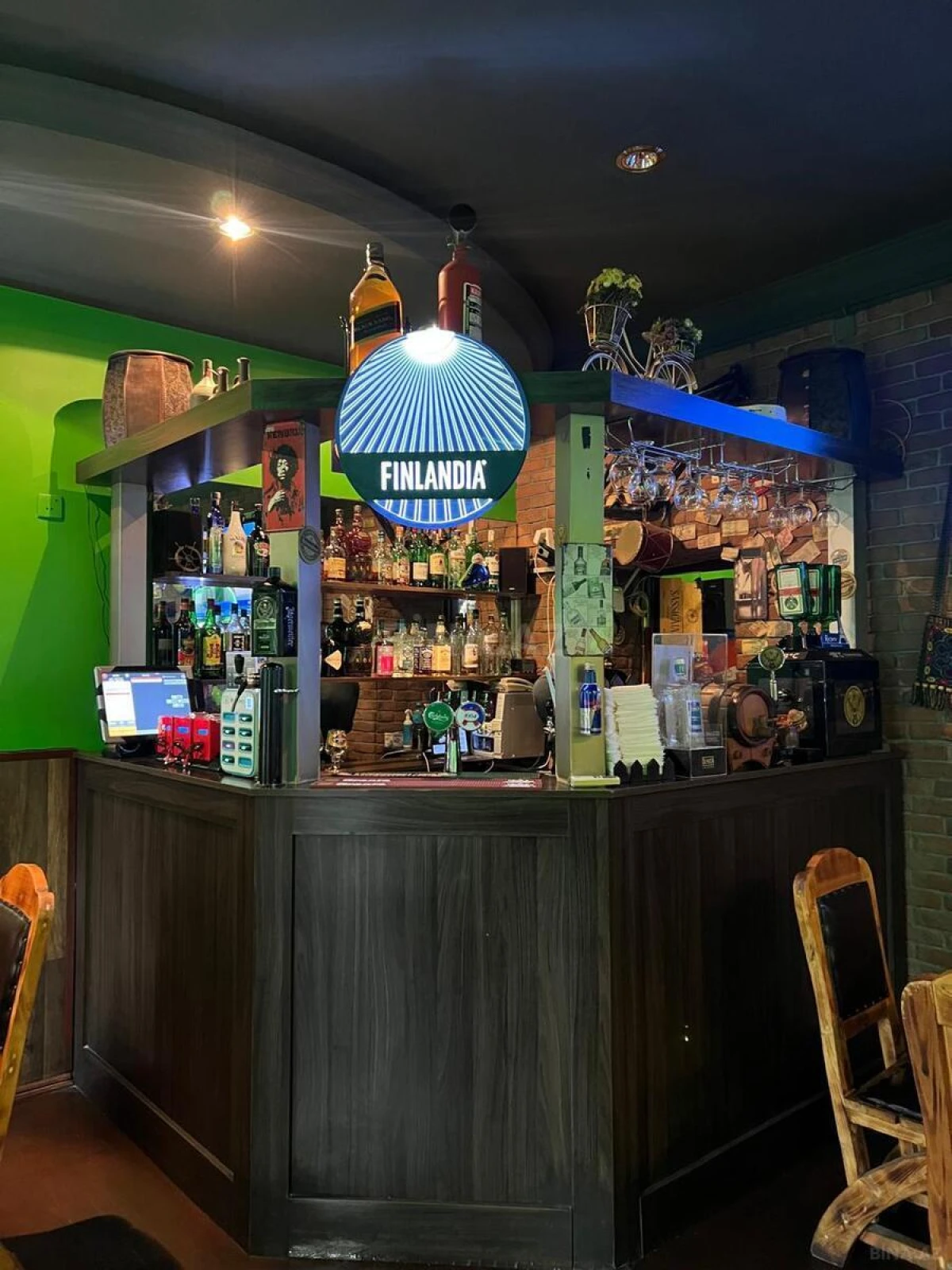 Kirayə verilir obyekt 90 m²