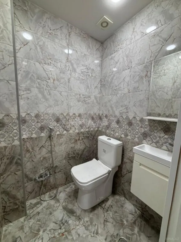 Satılır 2 otaqlı mənzil 60 m²