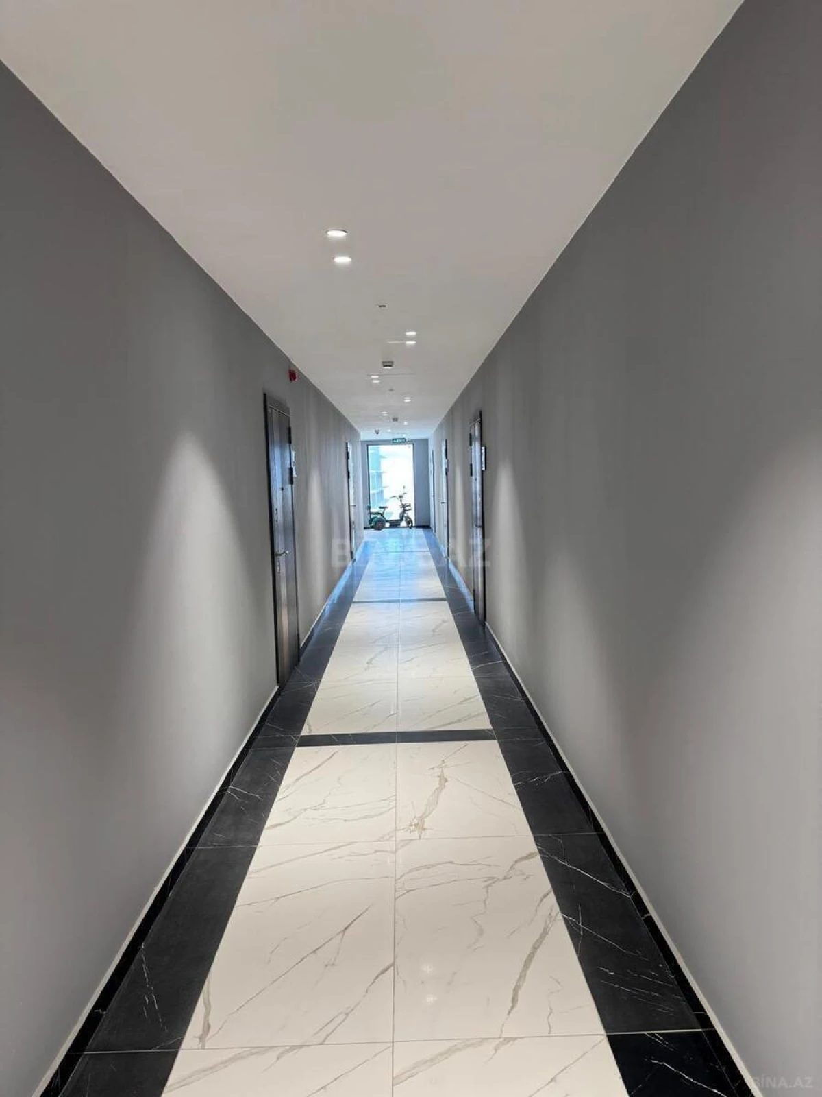 Satılır 1 otaqlı mənzil 57.4 m²