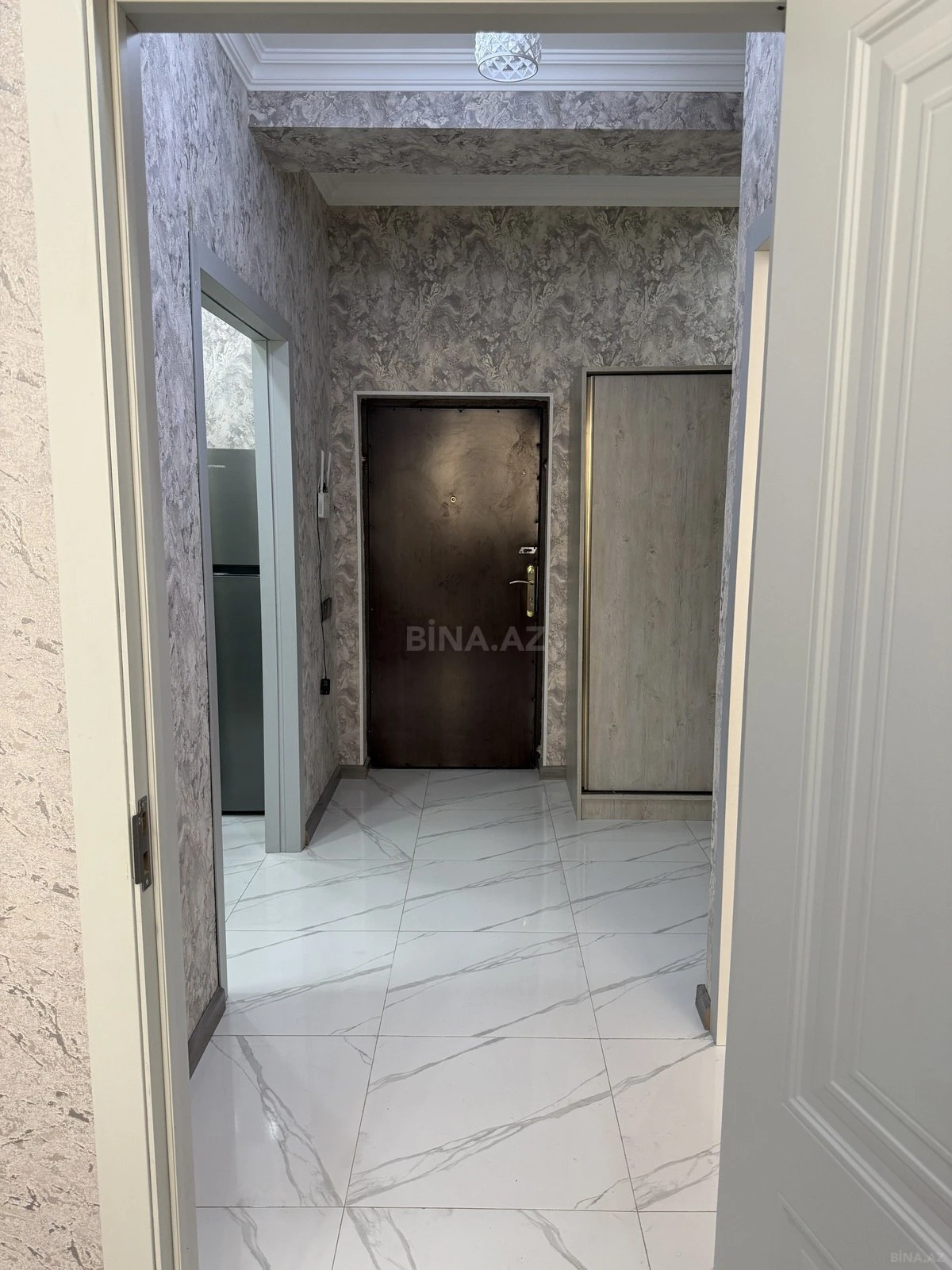 Satılır 2 otaqlı mənzil 58 m²