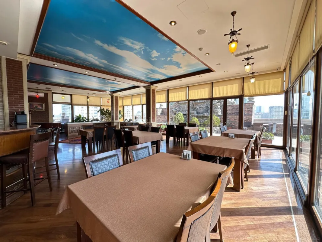 Kirayə verilir obyekt 470 m²