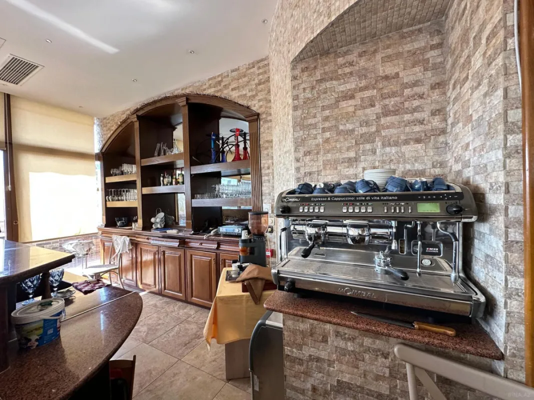 Kirayə verilir obyekt 470 m²