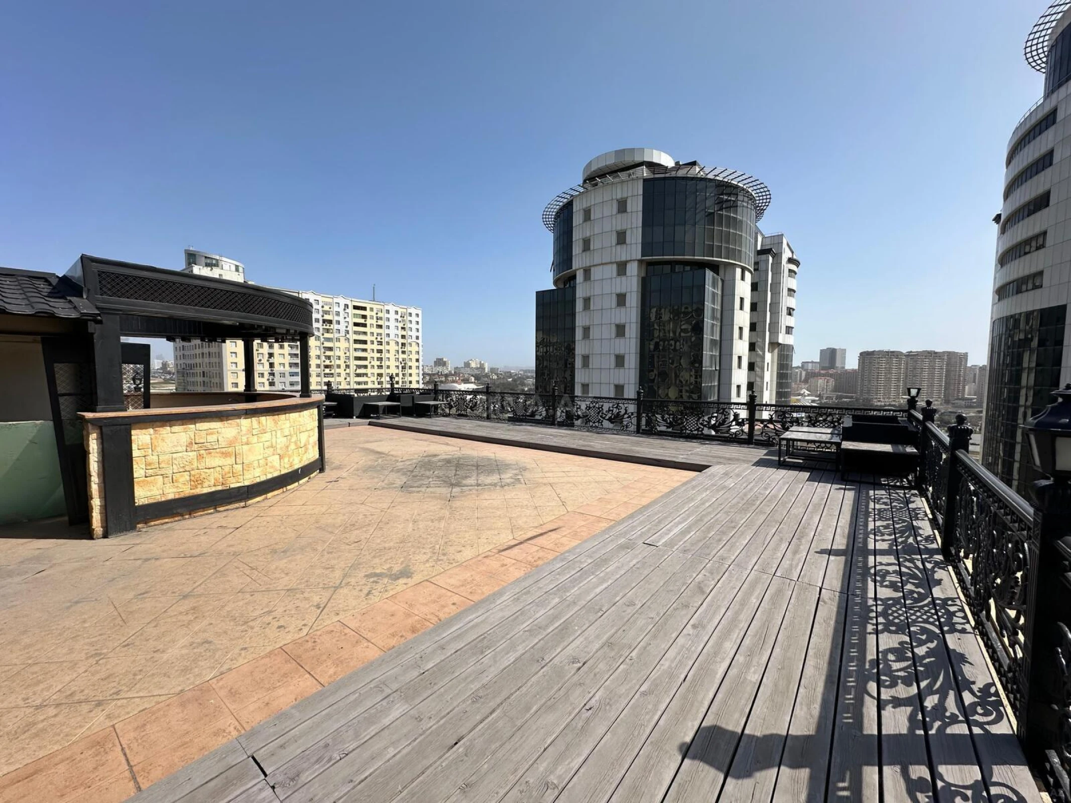 Kirayə verilir obyekt 470 m²