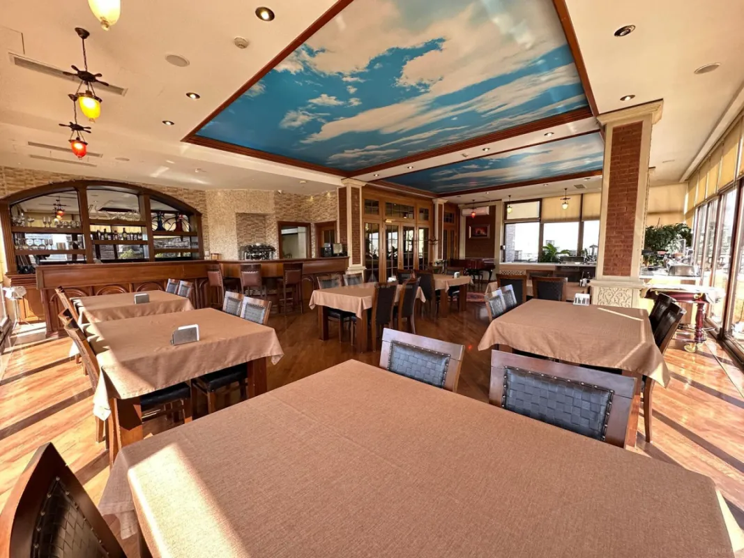 Kirayə verilir obyekt 470 m²