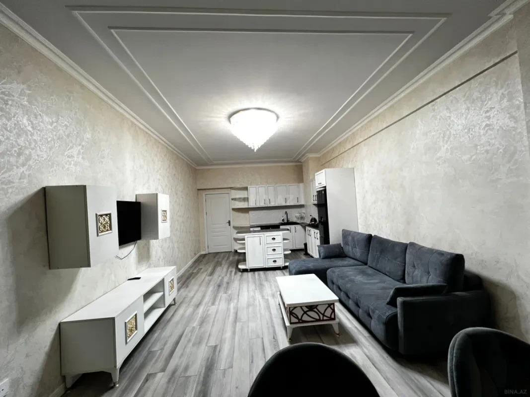Satılır 2 otaqlı mənzil 93 m²