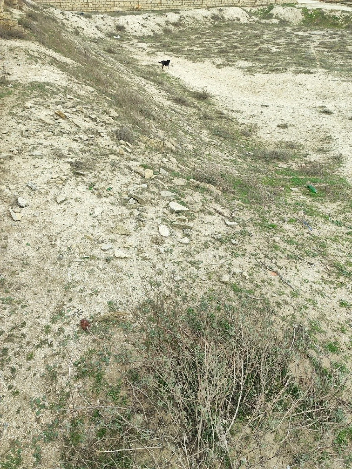 Satılır torpaq sahəsi 12 m²