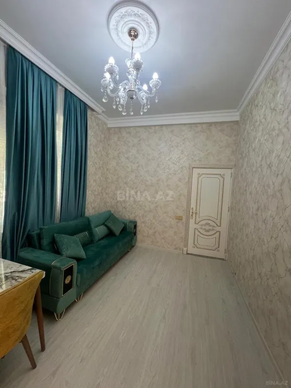 Kirayə verilir 2 otaqlı mənzil 60 m²