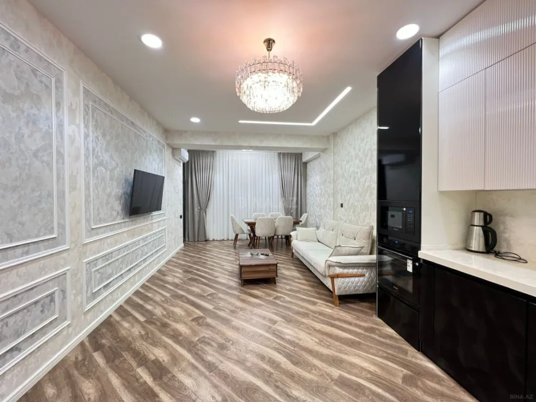 Kirayə verilir 2 otaqlı mənzil 90 m²