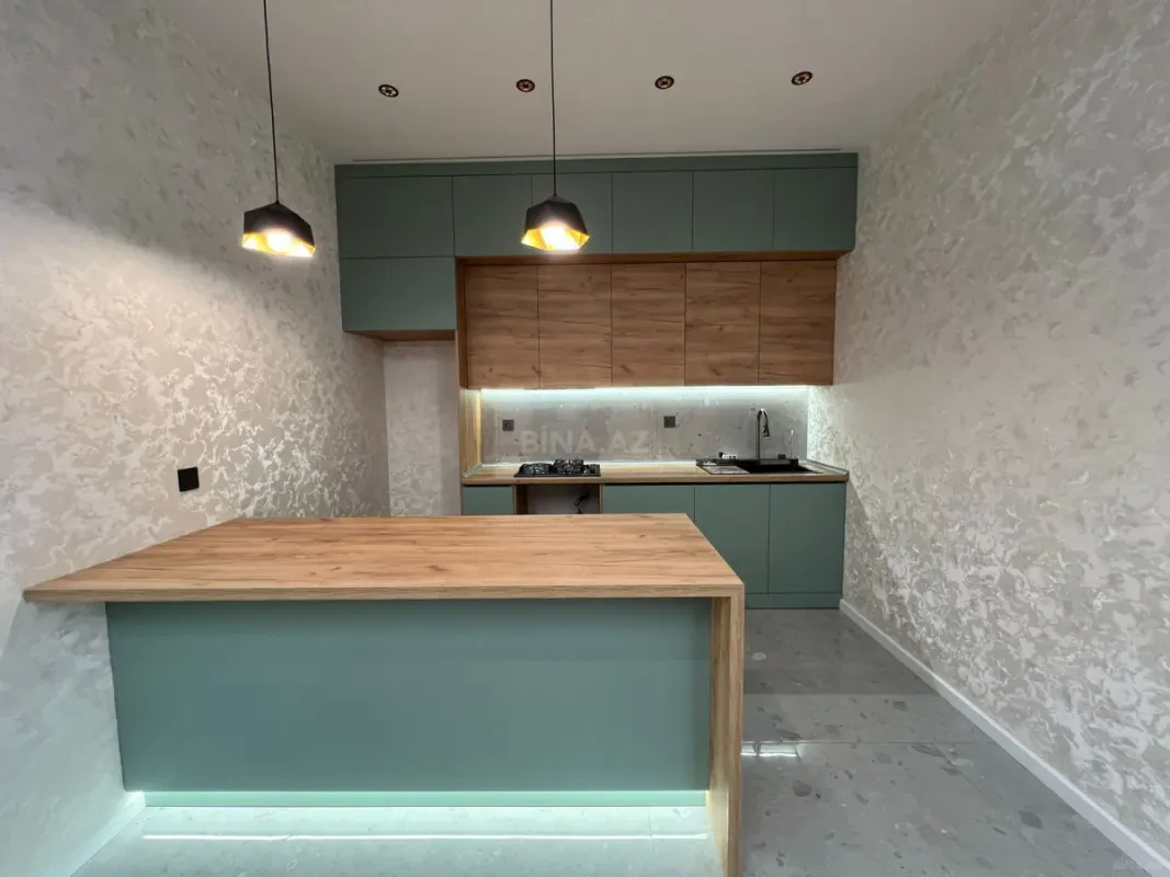Satılır 3 otaqlı mənzil 97 m²