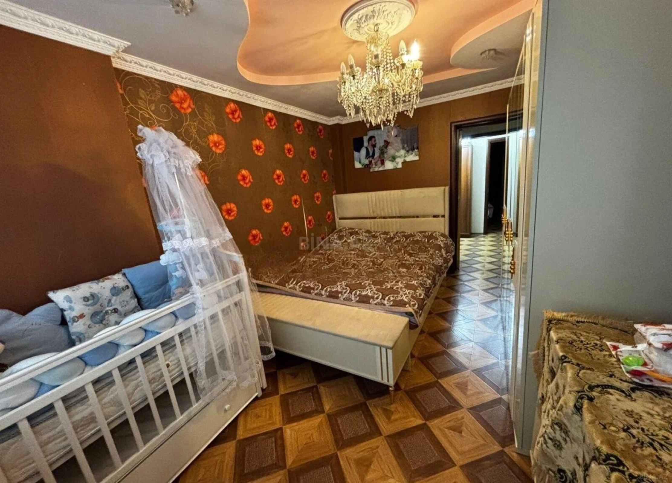 Satılır 4 otaqlı mənzil 85 m²