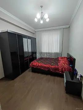 Satılır 4 otaqlı mənzil 120 m²