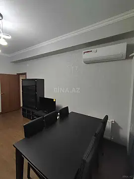 Satılır 4 otaqlı mənzil 120 m²